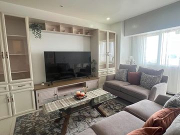Royalton 2 br fully furnished with 1 parking for lease