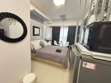 WIND RESIDENCES STUDIO CONDO FOR SALE