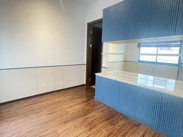 Disewakan Rumah Full Furnish Dekat Kawasan Pendidikan & Kuliner di The Zora BSD City