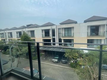 Disewakan Rumah Full Furnish Dekat Kawasan Pendidikan & Kuliner di The Zora BSD City