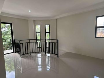Single Detached House and Lot for Sale Villamonte Bacolod-MD