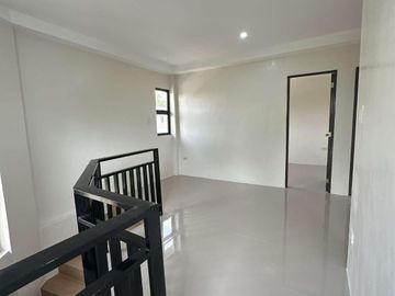 Single Detached House and Lot for Sale Villamonte Bacolod-MD