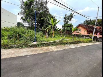 Dekat Raminten Dijual Kost Yogyakarta di Jl. Kaliurang Km.12