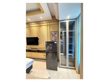 Disewakan Apartemen Anderson studio full furnish lantai 9