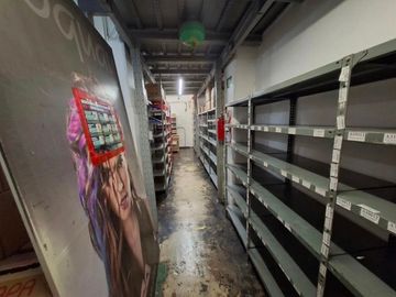 Local Comercial en Venta en Santa María La Ribera