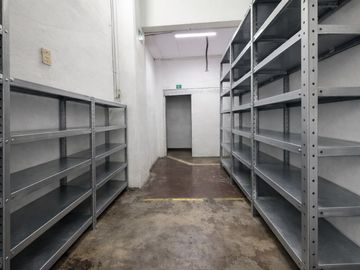 Local Comercial en Venta en Santa María La Ribera