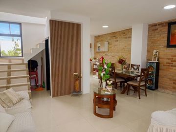 Casa Amoblada en Arriendo, Ciudad Yasuní, Machala