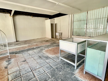 LOCAL COMERCIAL E INDUTRIAL EN VENTA EN LA MESA DE TIJUANA