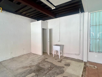 LOCAL COMERCIAL E INDUTRIAL EN VENTA EN LA MESA DE TIJUANA