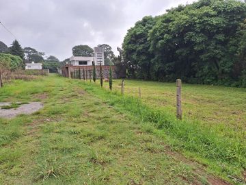 Se vende terreno en Chamilpa Cuernavaca