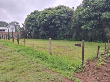 Se vende terreno en Chamilpa Cuernavaca