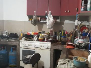 Rumah Lama Kokoh - Area Tanah Kusir