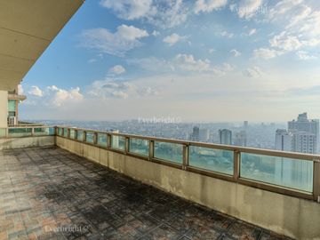 Rare Corner 3BR Unit with 4 Parking Slots For Sale - The Residences at Greenbelt