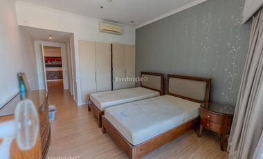 Rare Corner 3BR Unit with 4 Parking Slots For Sale - The Residences at Greenbelt