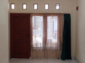 Rumah Siap Pakai One Gate System di Parakan Saat Cisaranten