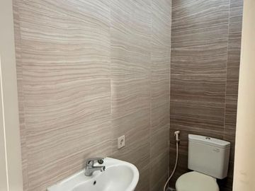 Dijual Rumah Siap Huni Di Royal Residence Wiyung