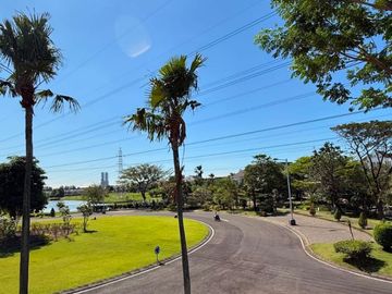 Dijual Rumah Siap Huni Di Royal Residence Wiyung