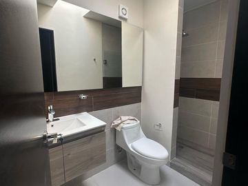 CASA EN VENTA EN PARQUE TESALIA EN LOMAS DE ANGELÓPOLIS A 10 MIN DE CHEDRAUI SELECT CASCATTA