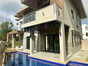 ✨ LUXURY HOUSE & LOT FOR SALE ✨-MC