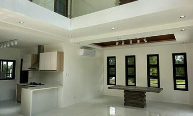 ✨ LUXURY HOUSE & LOT FOR SALE ✨-MC