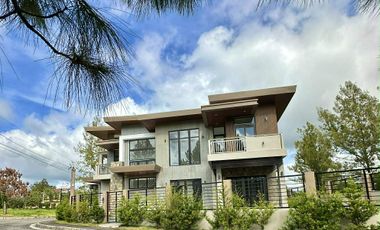 ✨ LUXURY HOUSE & LOT FOR SALE ✨-MC