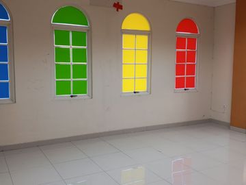Disewakan Ruko Sentra Niaga Hadap Depan Hoek Ruko Domisili Jakarta Barat