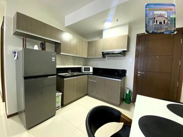 For Sale Furnished 2 Bedroom with 2 Parking in Galleria Cebu