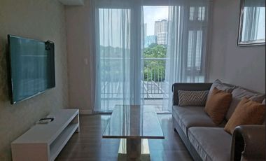 For Rent: 2BR w/ Parking in Two Serendra for 110k per mos!