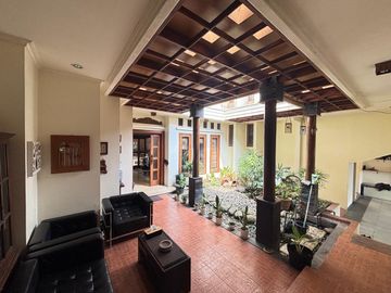 Jual Rumah Bagus di Dekat Pintu Tol Pasteur Setra Sari Universitas Maranatha Bandung Kota
