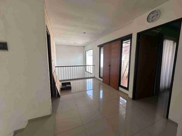 Rumah Siap Huni Dalam Cluster di Area Bintaro