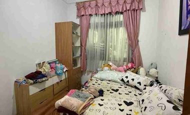 Dijual rumah semi furnished lokasi strategis di duta harapan Bekasi utara