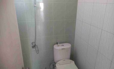 disewakan rumah semi furnished di cluster palm Summarecon bekasi