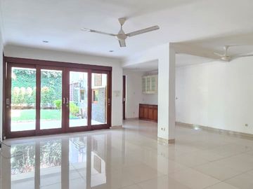 DISEWAKAN RUMAH – MALEO, BINTARO JAYA SEKTOR 9
