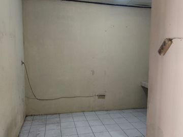 DISEWAKAN RUMAH MURAH ARCAMANIK CISARANTEN