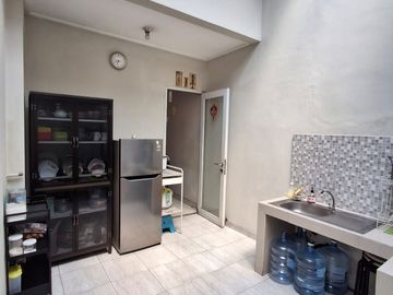 Dijual Cepat Rumah Furnished di Perumahan Premier Village Cipondoh Tangerang