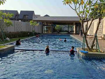 rumah brand new ada attic cluster viola sumarecon bekasi