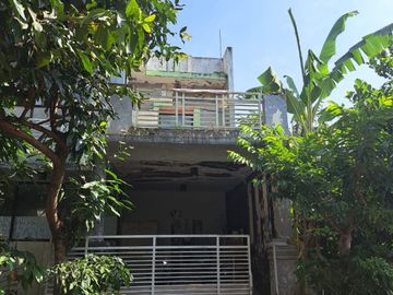 Rumah Luas & Nyaman di River Side Malang. Dekat Terminal, Exit Tol, Kamp;us UB, Polinema, UM, Stasiun, Industri. MLG00024