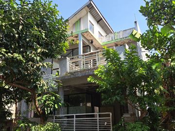Rumah Luas & Nyaman di River Side Malang. Dekat Terminal, Exit Tol, Kamp;us UB, Polinema, UM, Stasiun, Industri. MLG00024