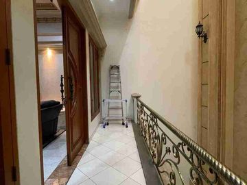 JUAL RUMAH WALET INDAH PIK1 CLASSIC STYLE FULLY FURNISHED