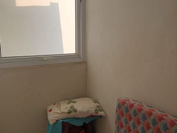 Dijual Rumah Taman Semanan Indah Hook LT 192M2, Utara, Ada Taman!