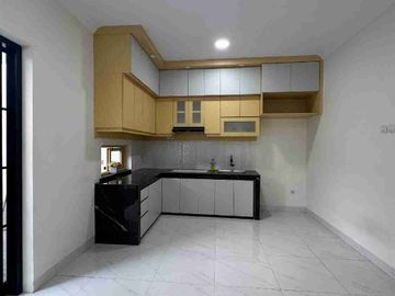 Rumah Klasik Modern