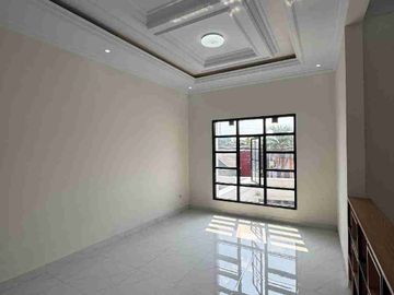Rumah Klasik Modern