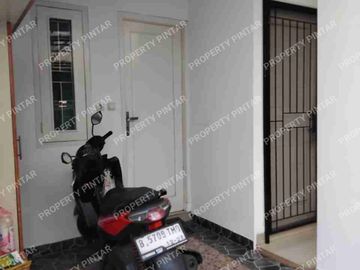 DI JUAL RUMAH MURAH 2 LANTAI DLM CLUSTER DI CONDET JAKARTA TIMUR
