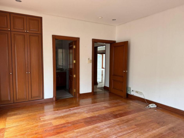 House and Lot for Lease in Dasmarinas Village