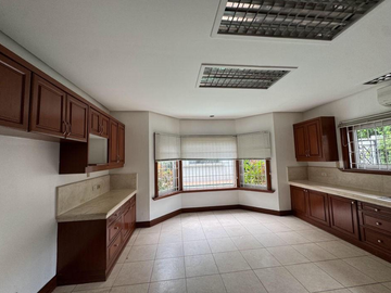 House and Lot for Lease in Dasmarinas Village
