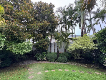 House and Lot for Lease in Dasmarinas Village