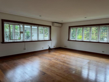 House and Lot for Lease in Dasmarinas Village