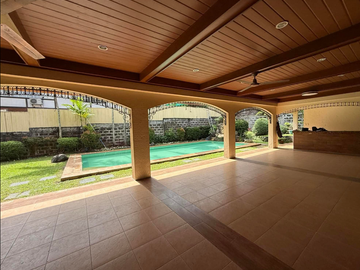 House & Lot With Swimming Pool For Rent