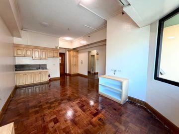 Asian Mansion 2, Makati: Studio Unit for Sale!