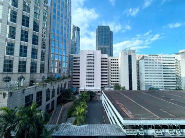 Asian Mansion 2, Makati: Studio Unit for Sale!